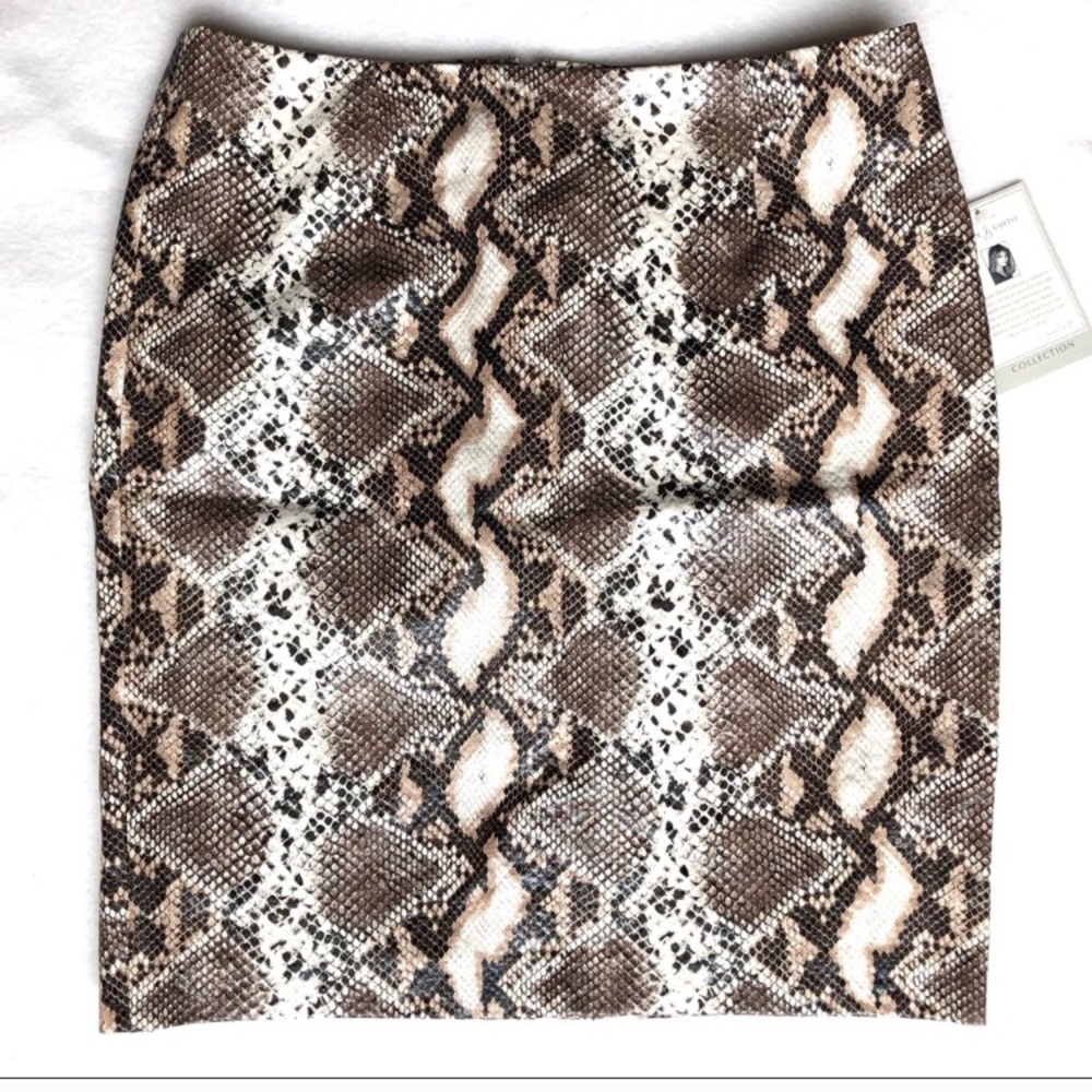Snakeskin print skirt